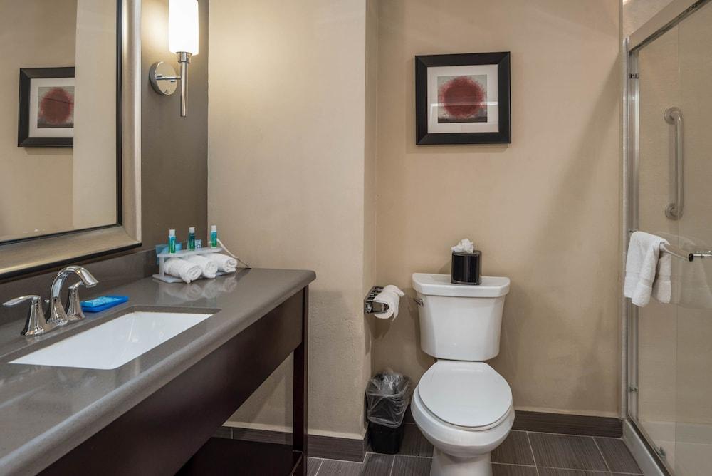 Holiday Inn Express & Suites Lantana By Ihg Dış mekan fotoğraf