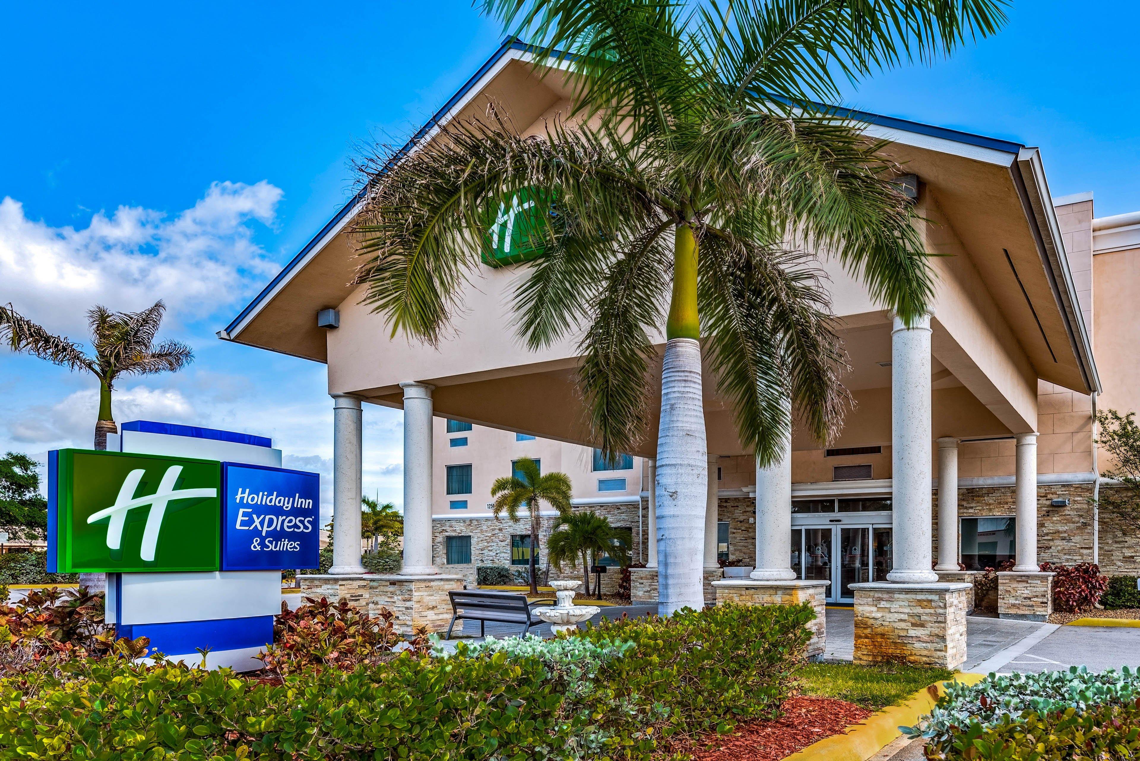 Holiday Inn Express & Suites Lantana By Ihg Dış mekan fotoğraf