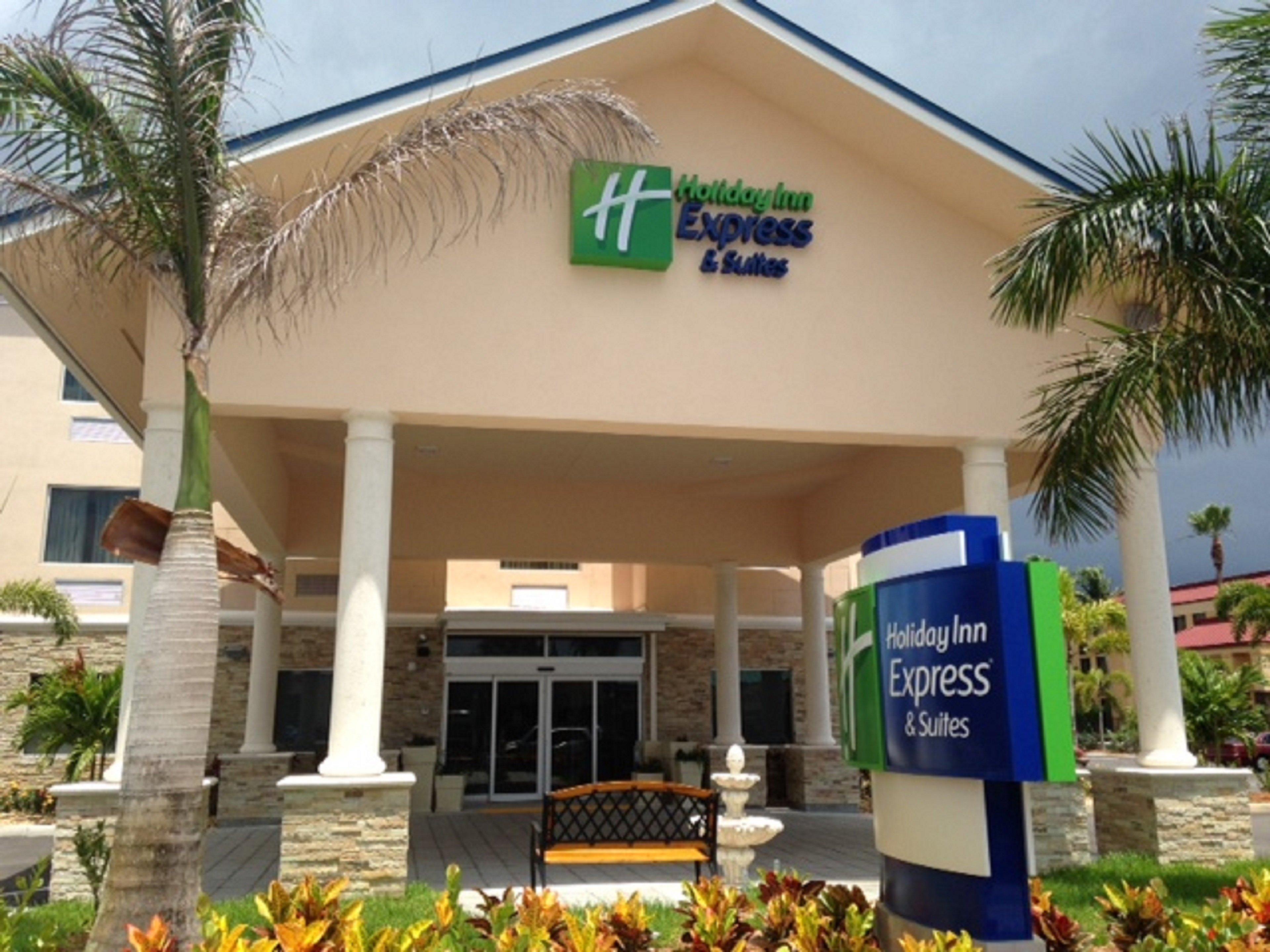 Holiday Inn Express & Suites Lantana By Ihg Dış mekan fotoğraf